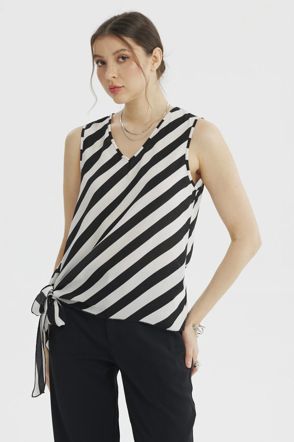 Blusa Mujer Nudo Lateral Crudo