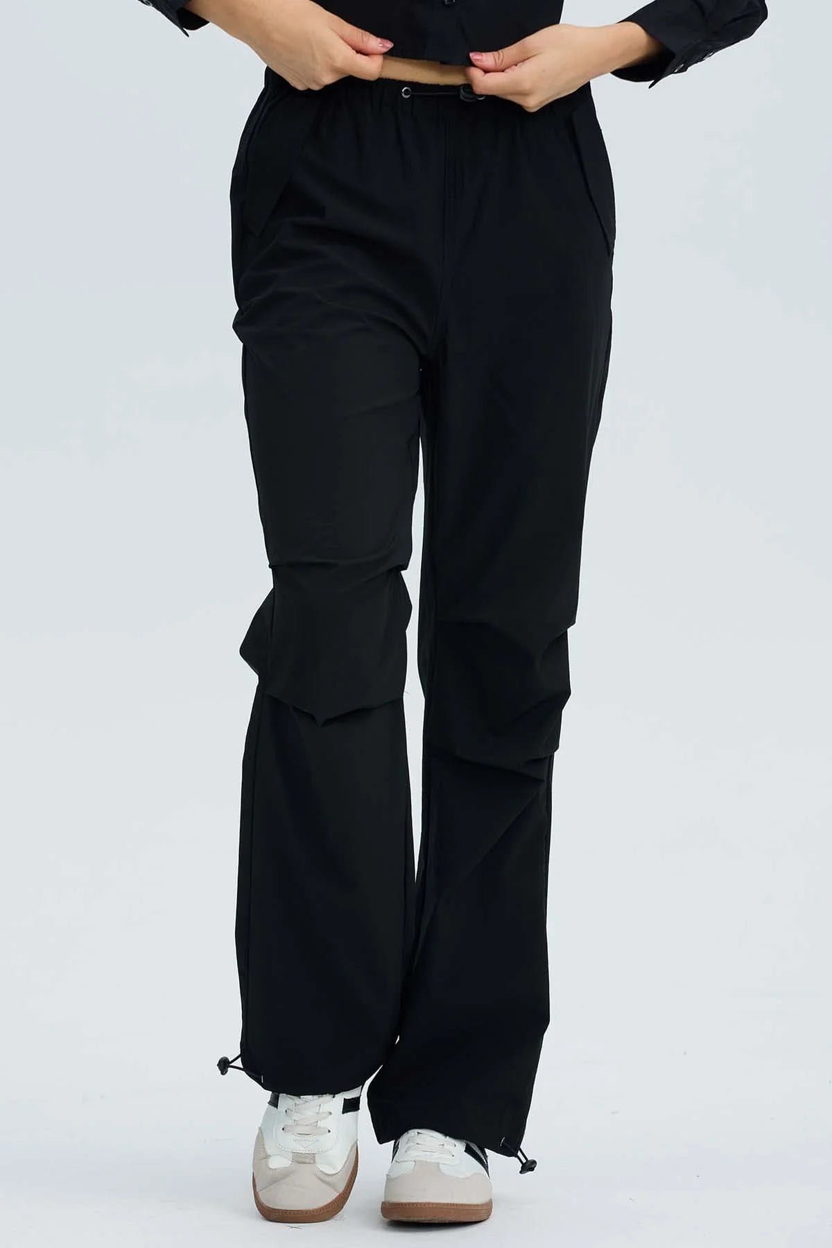 Pantalón Mujer Parachute Tankas Negro