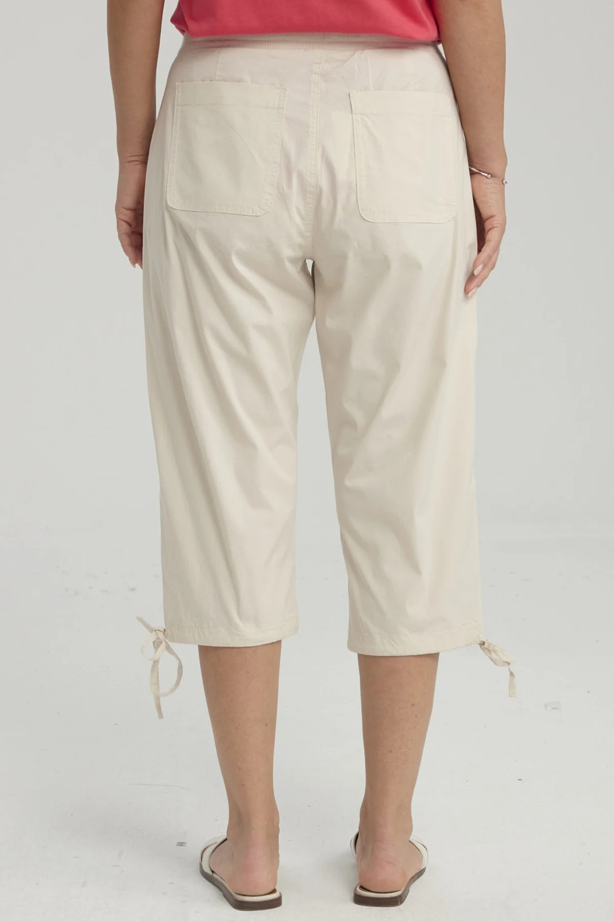 Pescador Mujer Con Cortes Y Apertura Beige Claro - Image 3