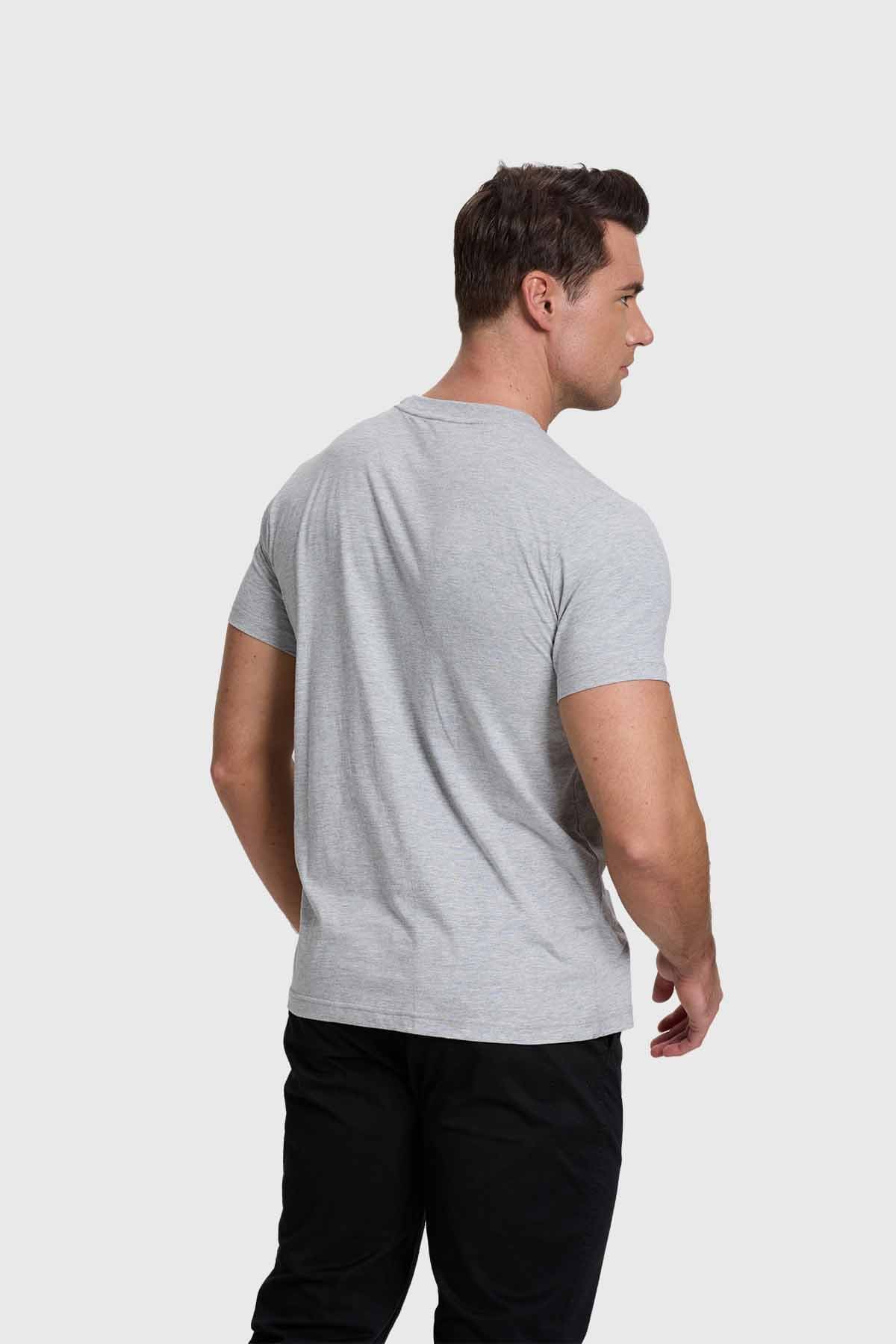 Polera Hombre Básica Con Bolsillo Gris - Image 3