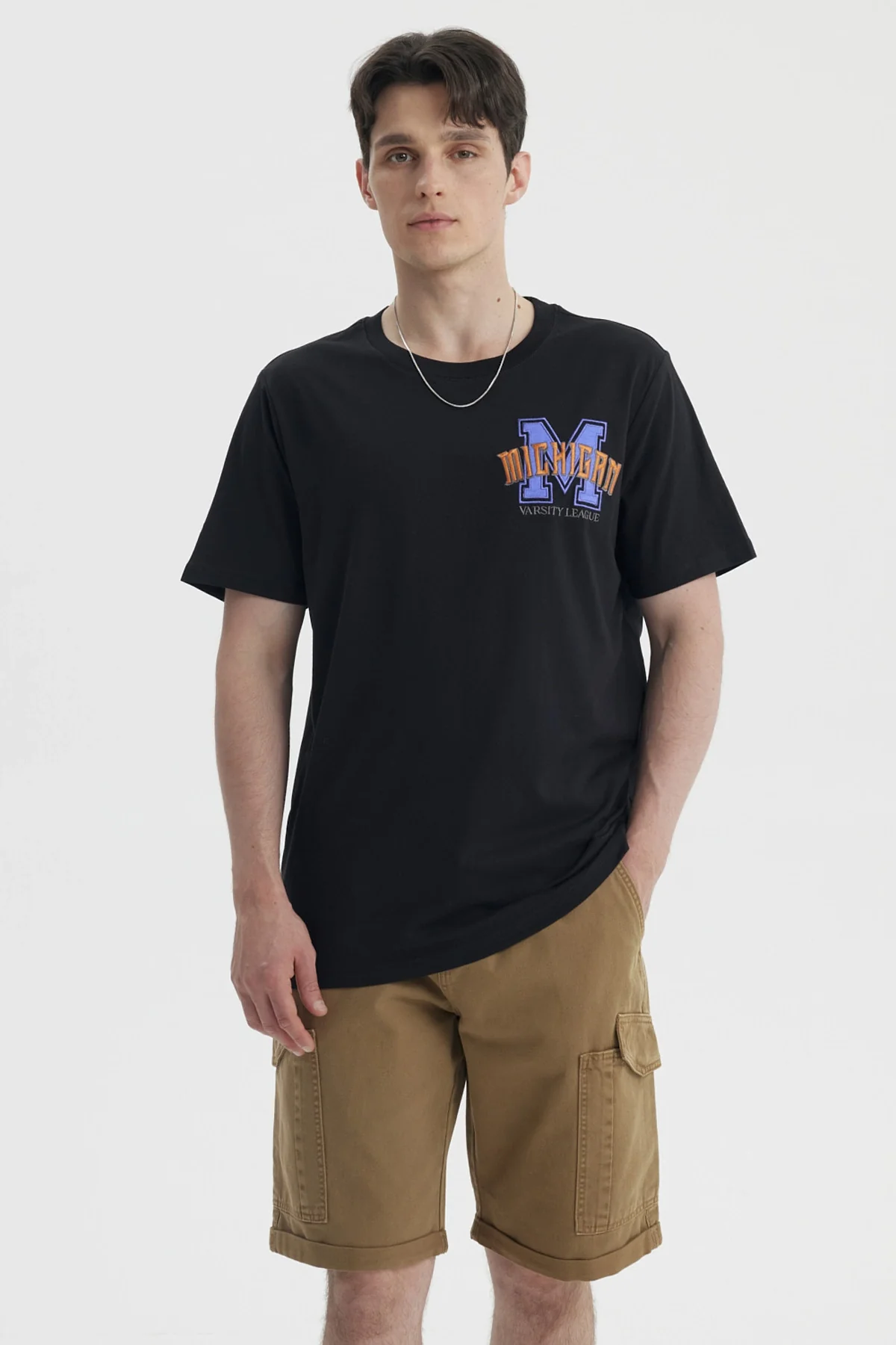 Polera Hombre Oversize Bordado Negro