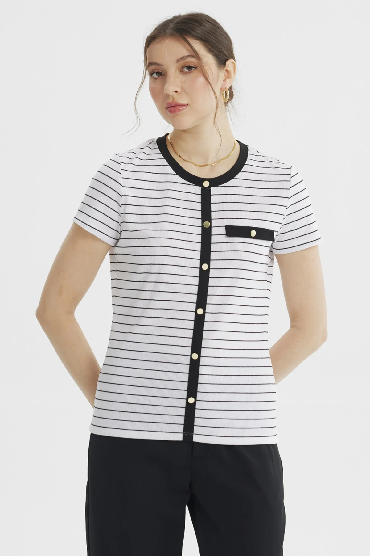 Polera Mujer Abotónado Falso Blanco / Negro