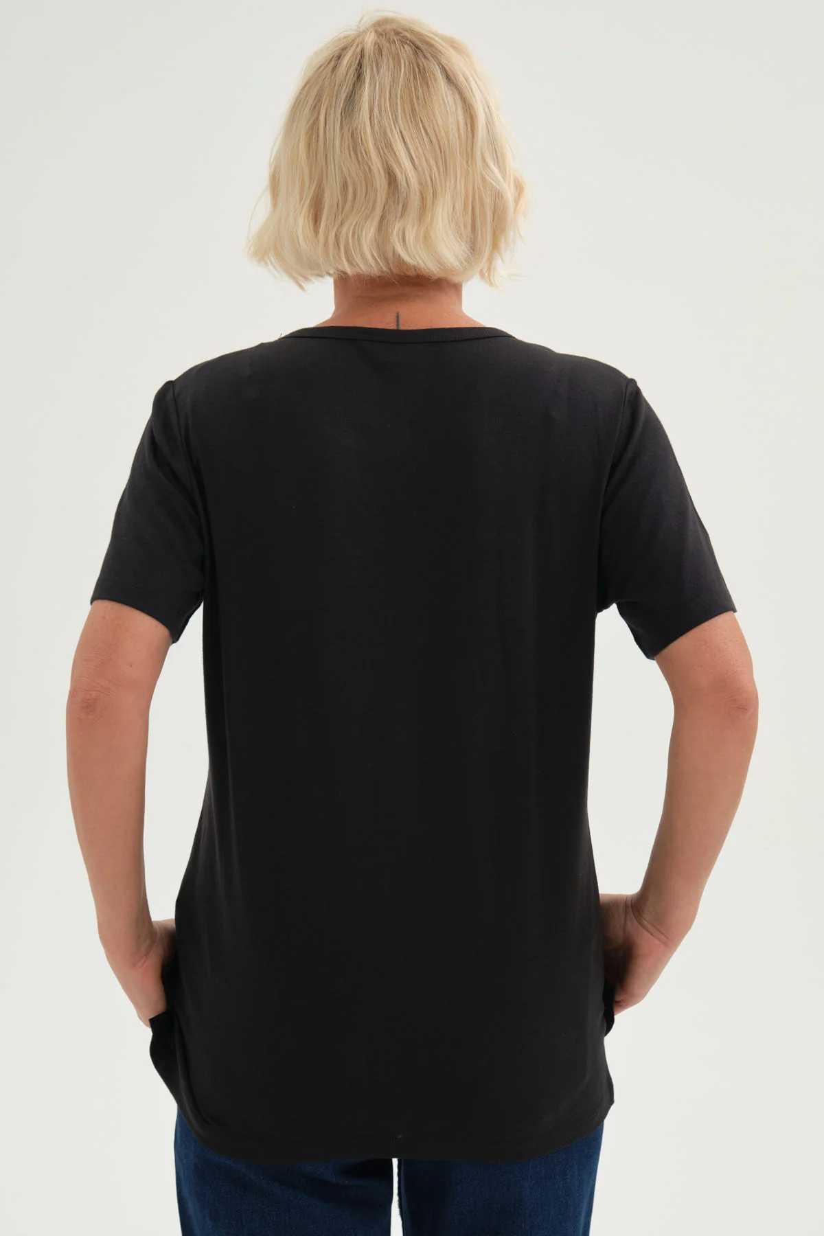 Polera Mujer Con Tachas Negro - Image 3