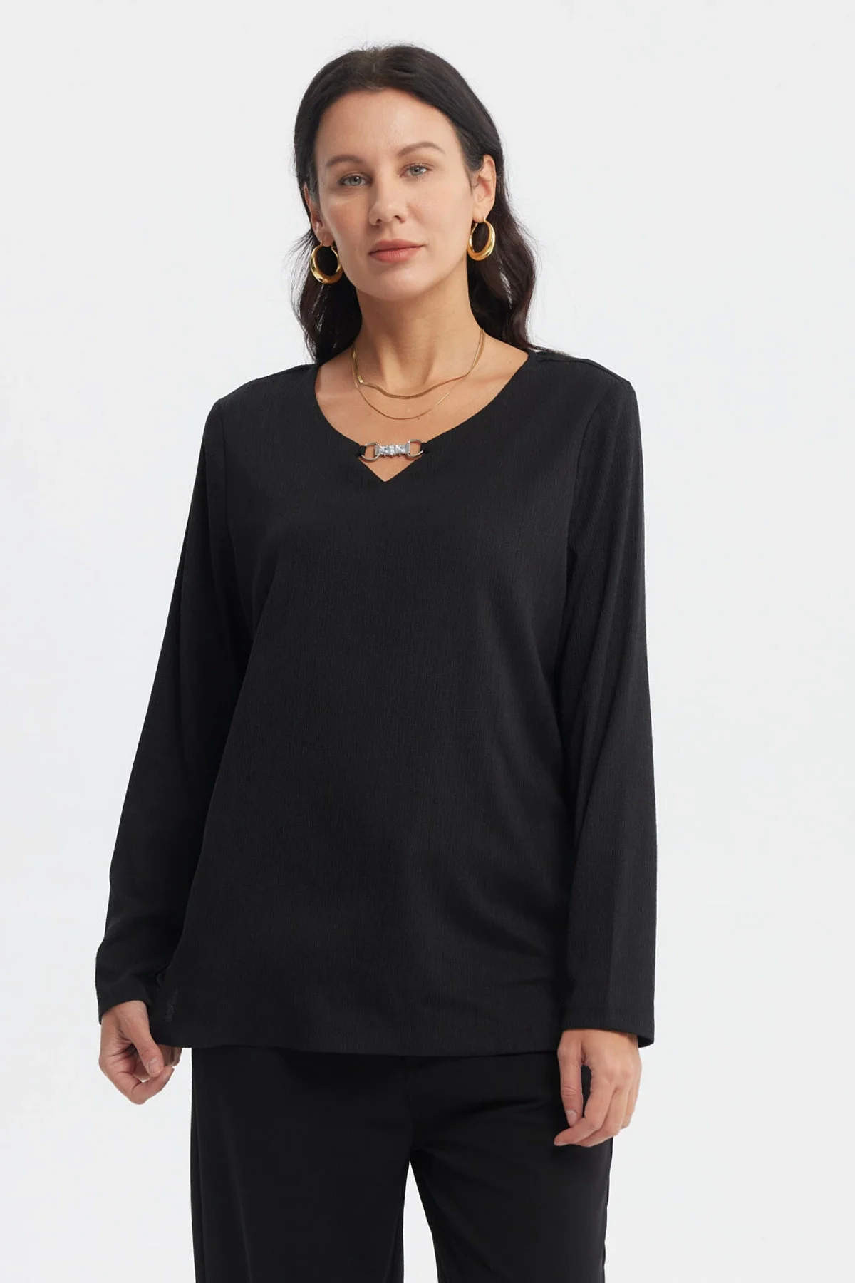 Polera Mujer Detalle Cuello Negro