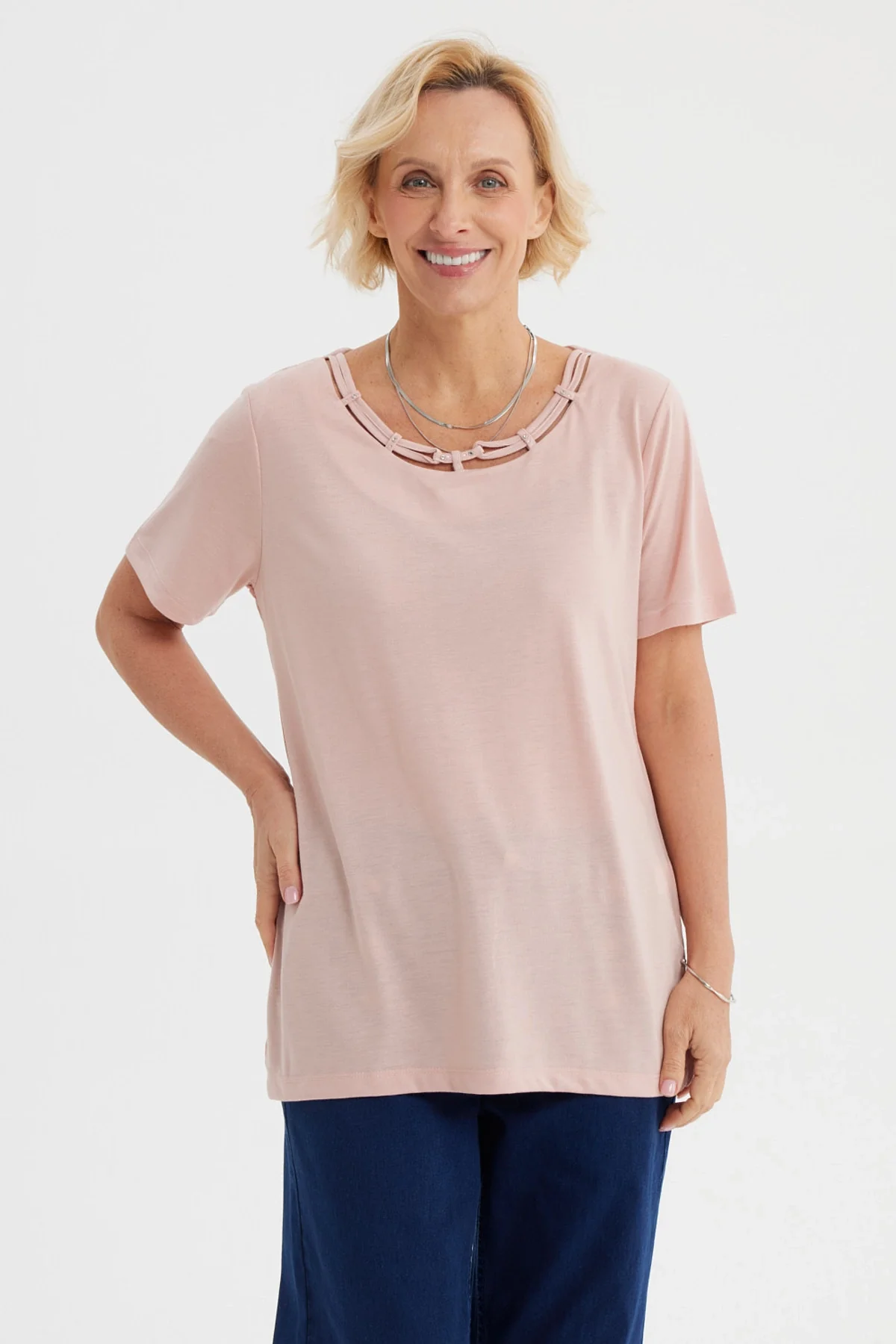 Polera Mujer Detalle Cuello Rosado