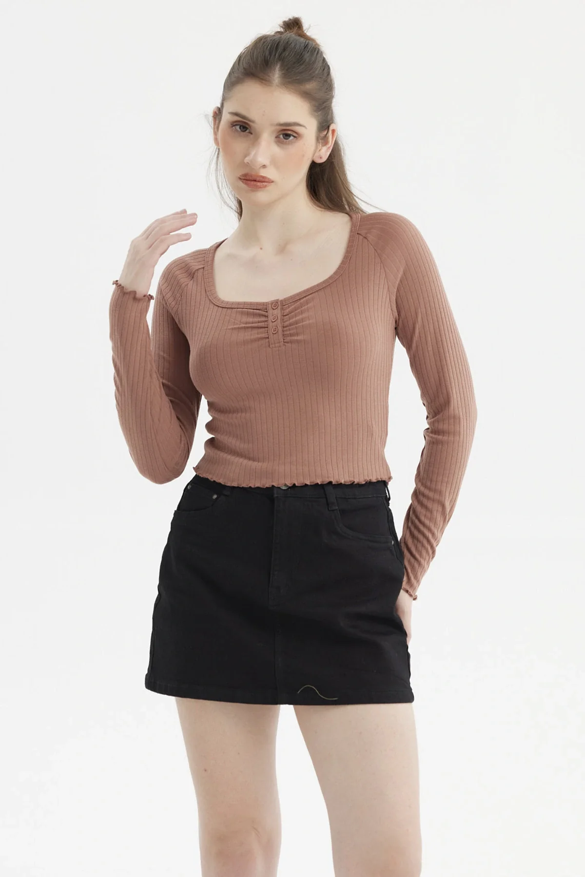 Polera Mujer Escote Abotonado Cafe