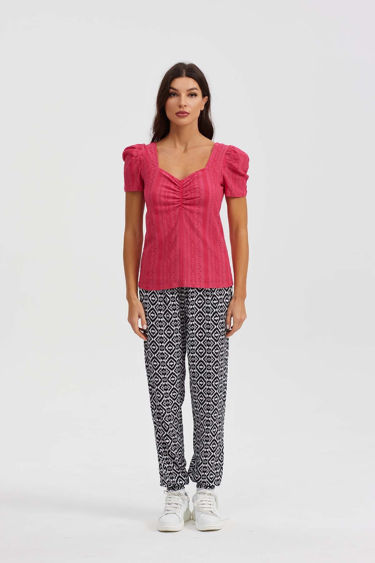 Polera Mujer Escote Corazón Coral - Image 4
