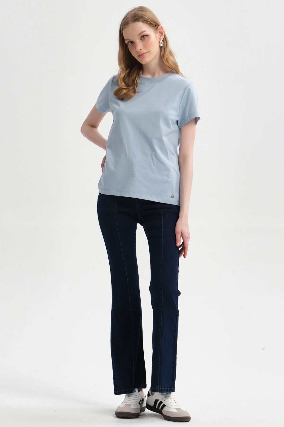 Polera Mujer Lisa Celeste - Image 4