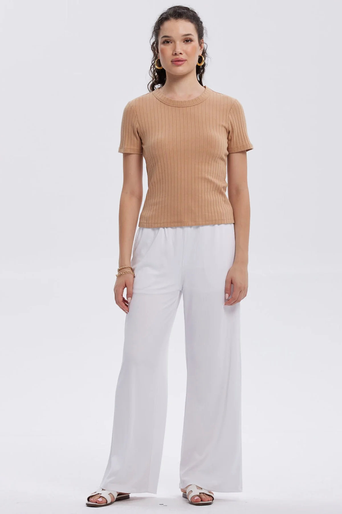 Polera Mujer Rib Crop Lisa Camel - Image 4