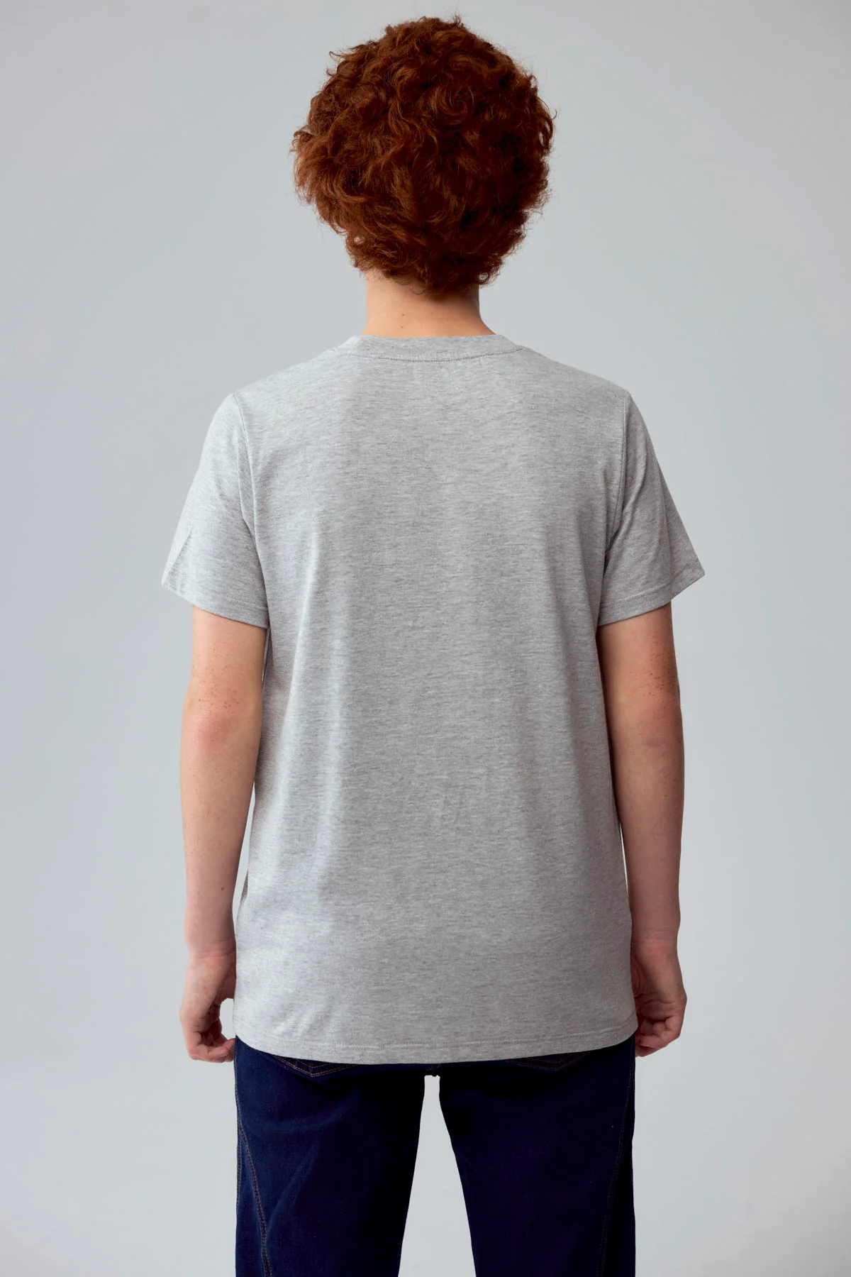 Polera Niño Básica Estampada Gris Melange - Image 3