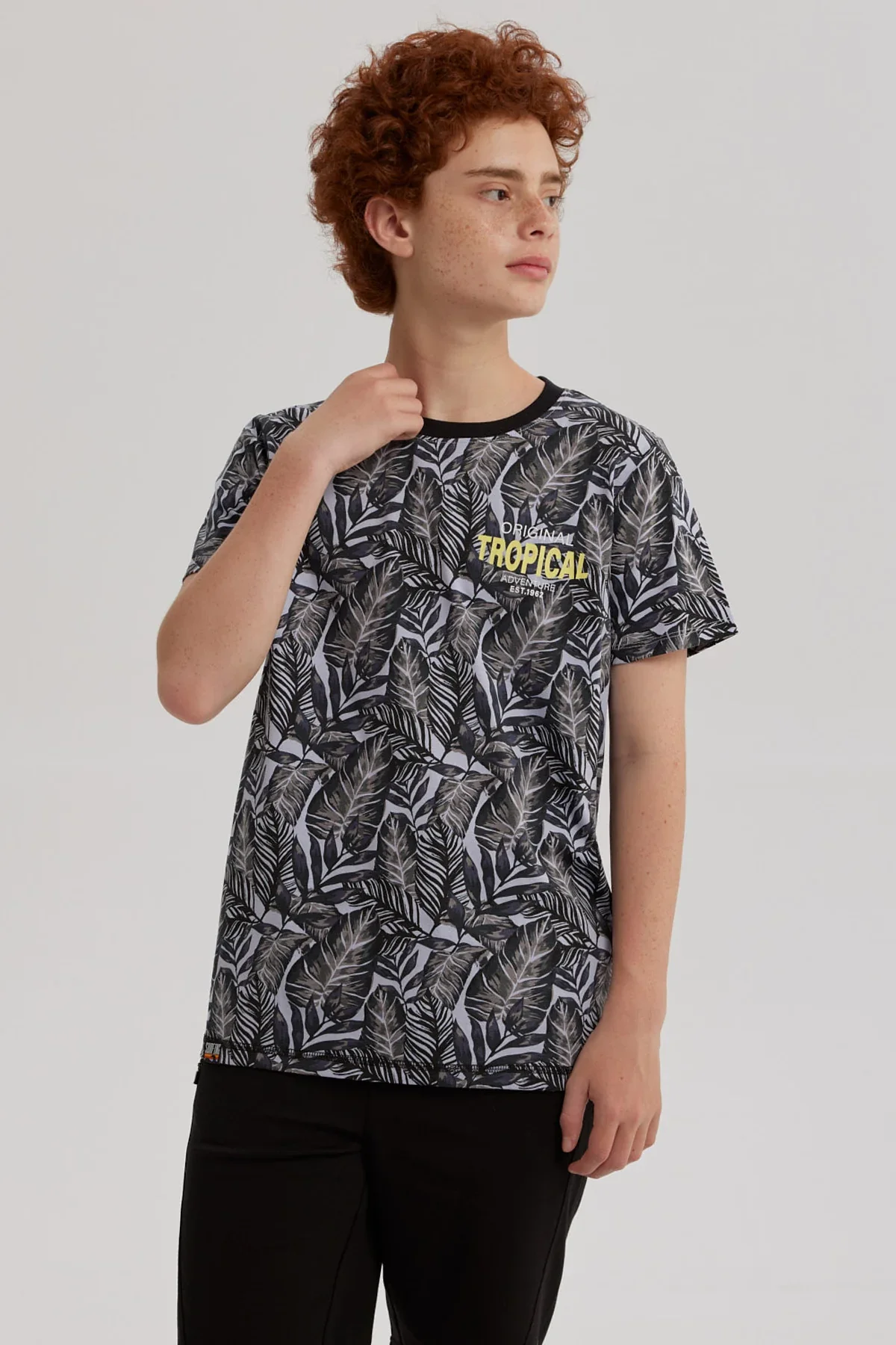 Polera Niño Full Print Y Estampado Gris