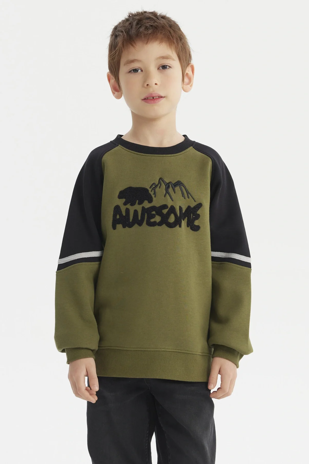 Polerón Niño Slim Verde Militar