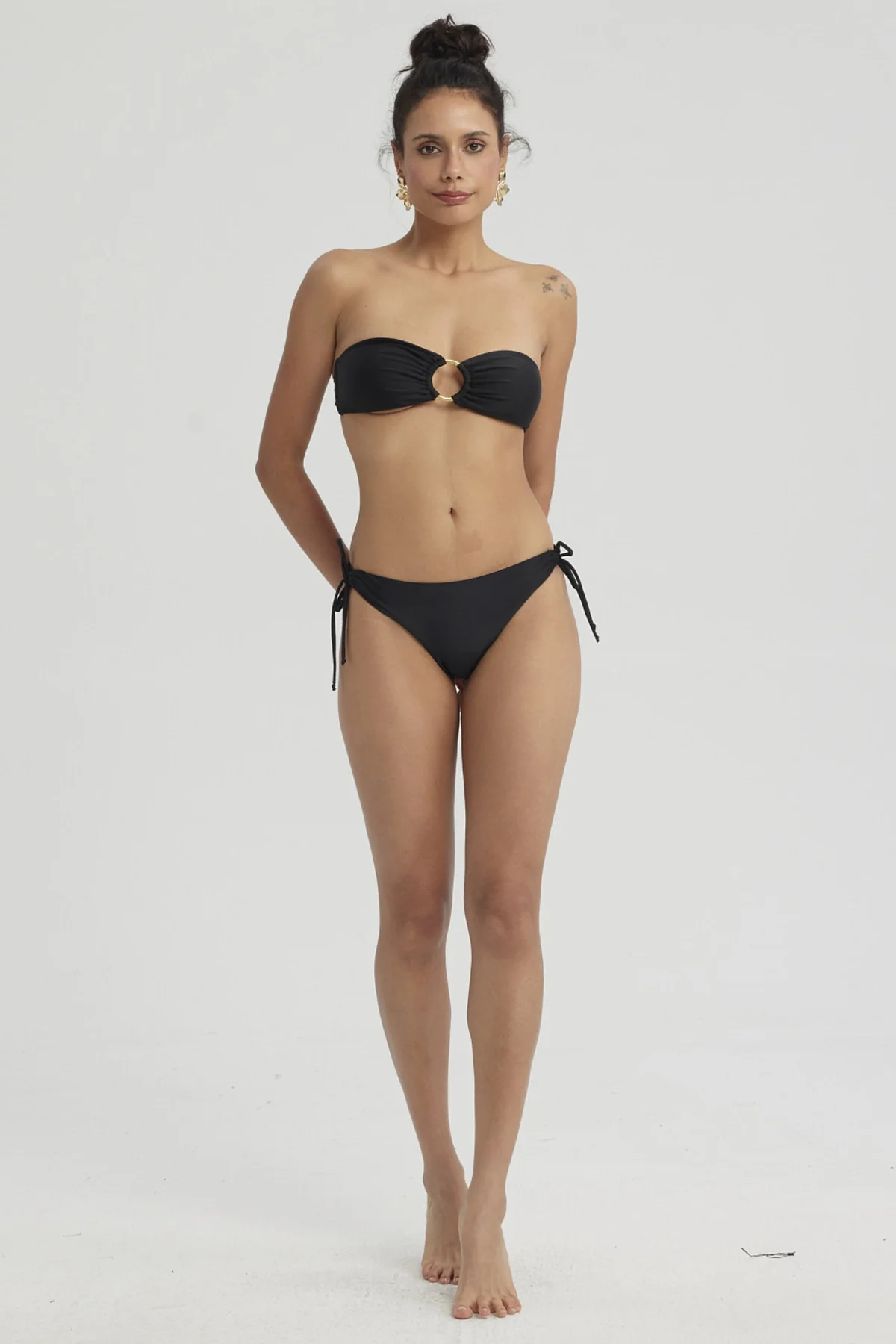 Traje de Baño Mujer Calzón Bikini Cordón Negro - Image 4